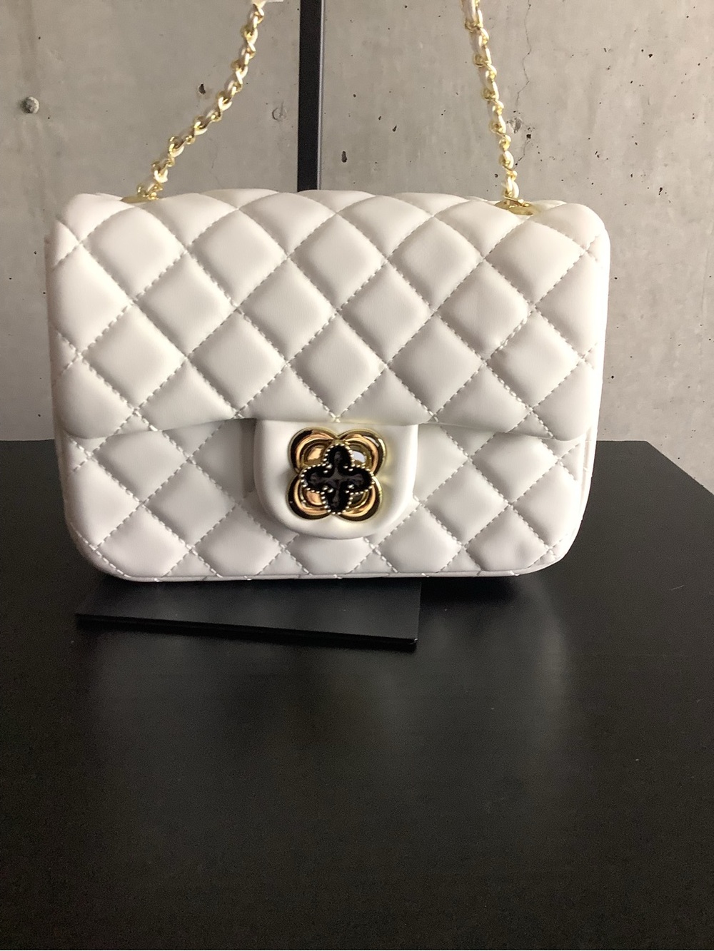 Off White Quilted Chain Bag Shoulder/Crossbody NWOT
